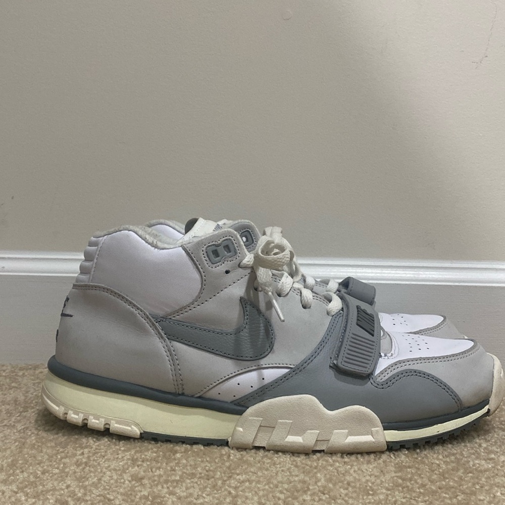 Nike air trainer I
